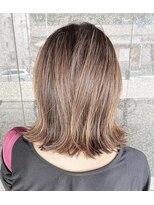 シアン 大倉山店(CYAN)&nbsp;☆切りっぱなしボブハイライトグレージュ☆