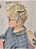 ブリーチマッシュショートメンズツーブロックデザインカラー