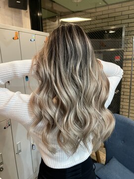 ラフ(LAFF) #黒髪#ボブルフ#ネビージュ#小顔#ワンレン