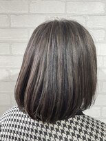 ビスイル 秋葉原店(Vis ill)&nbsp;白髪ぼかしハイライト/ベージュ/コントラストハイライト