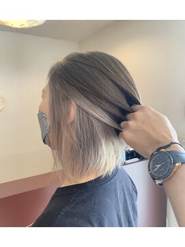 ヘアーサロン ソラ(Hair Salon SORA) シルバーインナーカラー