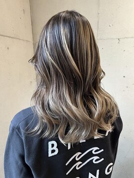 ヴォアソルヂェガーデン(Voasorte GARDEN) 【VoasorteGARDEN】ホワイトベージュバレ