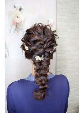 オラ ボーテ(Aura Beaute) 『AuraBeaute 京都』結婚式 お呼ばれヘア 編みおろし