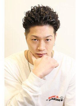 フランクスバーバー アンド ビアークラブ(FRANK'S BARBER and BEER CLUB) あ