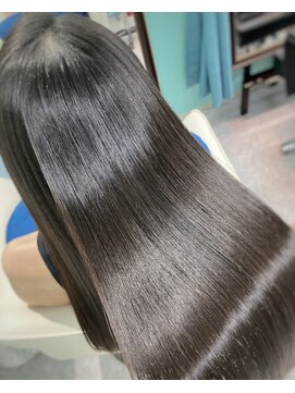 リスタート 表参道 外苑前(Re:start) 髪質改善ヘアエステ/縮毛矯正/ストレート/イメチェン/フェミニン