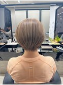 ショートカットショートレイヤー20代30代40代50代前髪ありウルフ