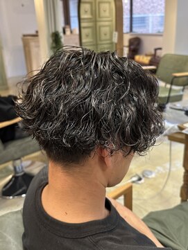 サンバイセライロ 千葉(SAN. by celilo) 波巻きスパイラルパーマ【加藤優花】