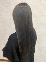 モア(more)&nbsp;ダークグレージュ／艶髪／ストレート