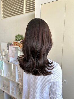 ビフィーノ ソラーレ 夙川店(bifino solare)の写真/【夙川】最先端＃水光肌カラー。内側から光を放っているような艶髪を約束します！