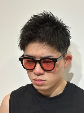 シャイン 大宮(SHINE) メンズカット/パーマ/ヘッドスパ/ブリーチ/眉毛/韓国/大宮/Men's