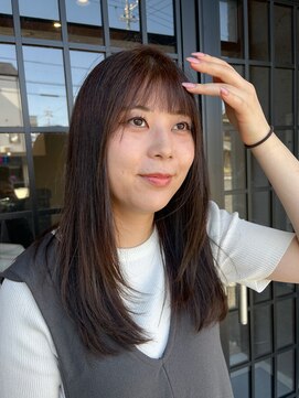 スリー バイ ザサロンフジサワ(THREE by the salon fujisawa) ロングレイヤー×グレージュブラウン