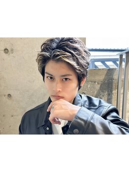 【江坂駅徒歩3分】あなたのなりたいカラーを叶える♪髪質や肌の色に合わせて一番似合う色味をご提案◎