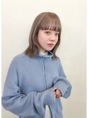ショートボブ切りっぱなしボブタッセルボブブリーチダブルカラー