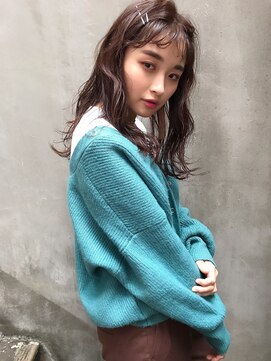 リタ(Lita) カジュアルウェーブ ほつれバング ショコラブラウン