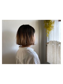 クランプ(c.l.a.m.p.) メリハリグラデーションカラー