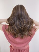 ジゼル(gisele)&nbsp;（小山）大人な質感ブレンドハイライト