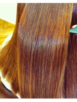 キャトルフィーユ(QUATRE FEUILLES) 縮毛矯正+アジュバン髪質改善トリートメントのサラサラヘアー