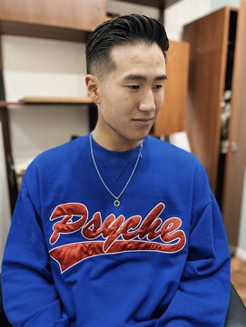 フォーコーナーズカットショップフェイビーズ 名古屋西(FourCornersCutShop favey's) フェード メンズカット バーバー