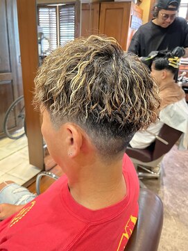 リットジェンツ 千葉(Lit Gents) ハイライト×ツイストスパイラルパーマ