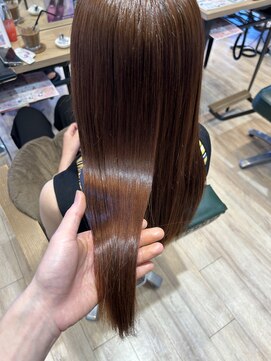 サラ(sarah) 前髪/マチルダボブ/ピンクベージュ/インナーグレージュ