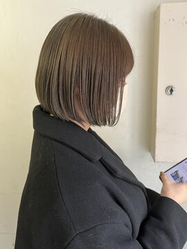 ネオリーブ チロル 横浜西口店(Neolive CiroL.) くすみベージュ 赤み消しカラー