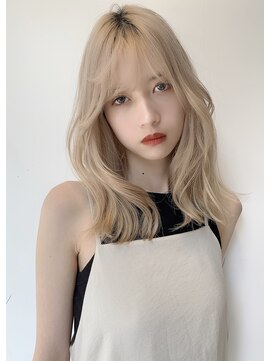 ノースイースト 荻窪店(north east) ホワイトベージュ/ミディアムレイヤー