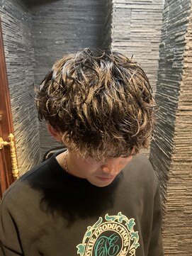 プレミアムバーバー 新宿店(PREMIUM BARBER produce by HIRO GINZA) スペインカール