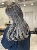 アヴァンス 京橋店(AVANCE)&nbsp;くすみと透明感のあるグレージュバレイヤージュ