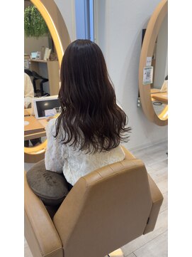 アドラーブル けやき通り店(adorable) 10代20代30代大人かわいい韓国風赤みブラウンヨシンモリヘア