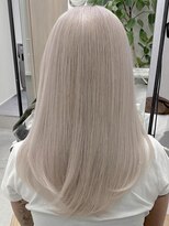 ロウル 渋谷(LOWRL)&nbsp;ホワイトカラー