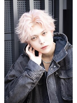 ユーフォリア 渋谷グランデ(Euphoria SHIBUYA GRANDE) パールグレージュ×カラー×束感×ショート×清潔感