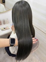 エルバイラビス 大宮(elu by lovis)&nbsp;《高橋亜美》オリーブグレージュ/大宮/ダブルカラー