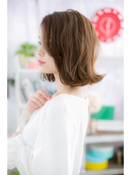 ミック ヘアアンドビューティー 大山店(miq  Hair&Beauty) ノーバングで大人っぽく☆外ハネボブ