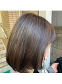 脱白髪染めファイバープレックスハイライト+イルミナカラー