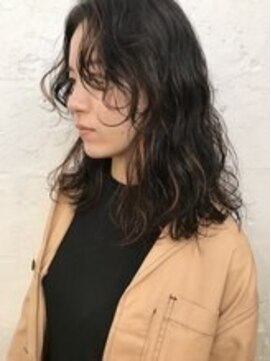 ヒート バイ アンカットラウンジ 渋谷(HEAT by UNCUT&LOUNGE) フレンチパーマ×ピンクオレンジ【HEAT by UNCUT&LOUNGE 渋谷】