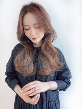 ボヌール 銀座並木通り店(Bonheur) ［stylist芹原］ヨシンモリ×フェミニンロング