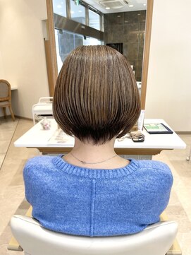 シュヴー 浦安店(CHEVEUX) 白髪染め/白髪ぼかし/明るい白髪染め/ショートボブ/40代/50代