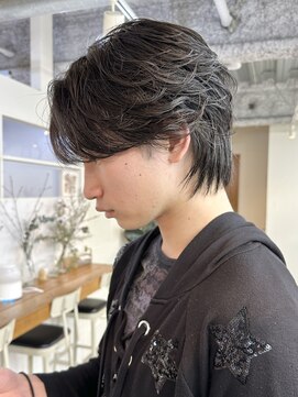ガレージ バイ グリーン 原宿 表参道(Garage by green) 【JINKI】 フェザーパーマ×ウルフスタイル