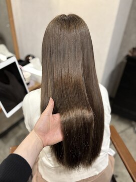 ルナバイルヴェール(LUNA by LeVert) 13トーン明るめモカベージュ