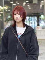 シーズ 栄(sea's) 顔周りを切り込んだウルフとチェリーレッド