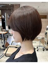アフロート ルヴア(AFLOAT RUVUA)&nbsp;【岩田莉奈】ナチュラルレイヤーショートでひし形シルエット新宿