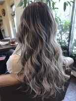 ヴォアソルヂェガーデン(Voasorte GARDEN)&nbsp;☆Voasorte GARDEN☆シルバーバレイヤージュ☆