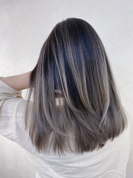 ジゼル(gisele) （小山）バレイヤージュ