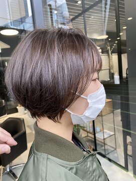 イワイナゴヤ(i i -IWAI NAGOYA-) ショートボブ