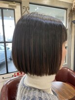 ボタニカル(BOTANICAL)&nbsp;ナチュラルグラデーションモカベージュ切りっぱなし丸みボブ小顔