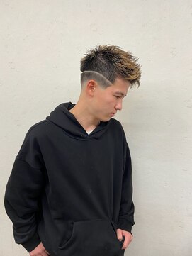 髪屋 スキンフェードスタイル