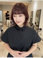 シーン(SCEN) くびれヘア　ピンクブラウン  ぱっつん前髪/20代/30代/40代