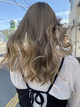 プルメリアドット(Plumeria.) ベージュ