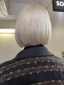 ソイ 下北沢(soi) white bob_ホワイトカラー_ハイトーンボブ