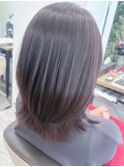 くびれ外ハネレイヤースタイル